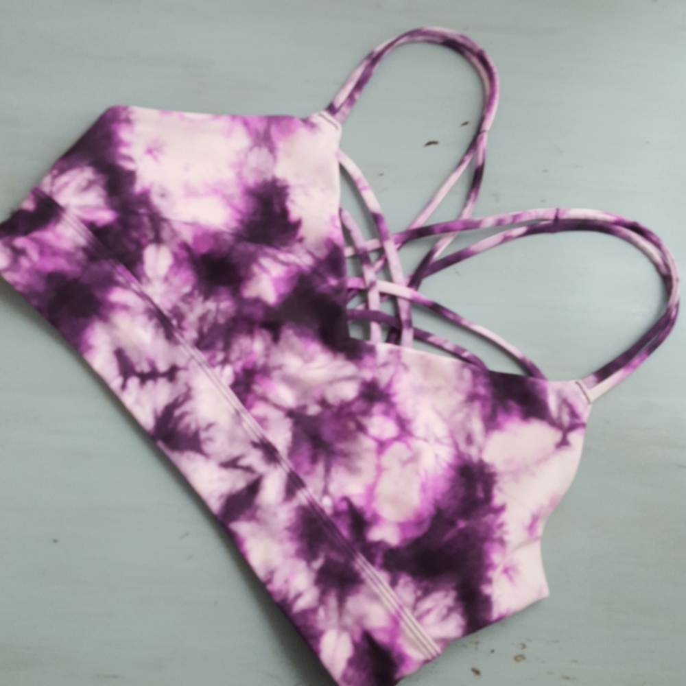 Sports bra